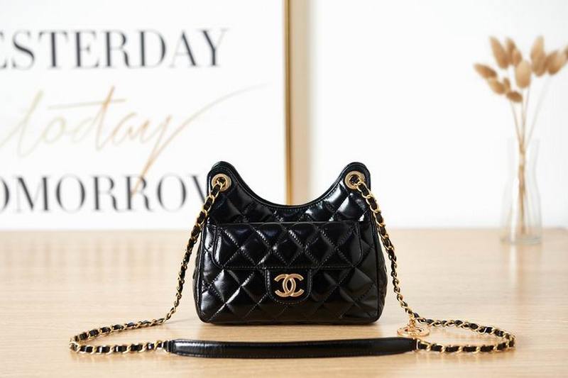 Chanel Handbags 614